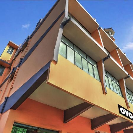 Spot On Kkp Tourist Home Thiruvananthapuram Ngoại thất bức ảnh