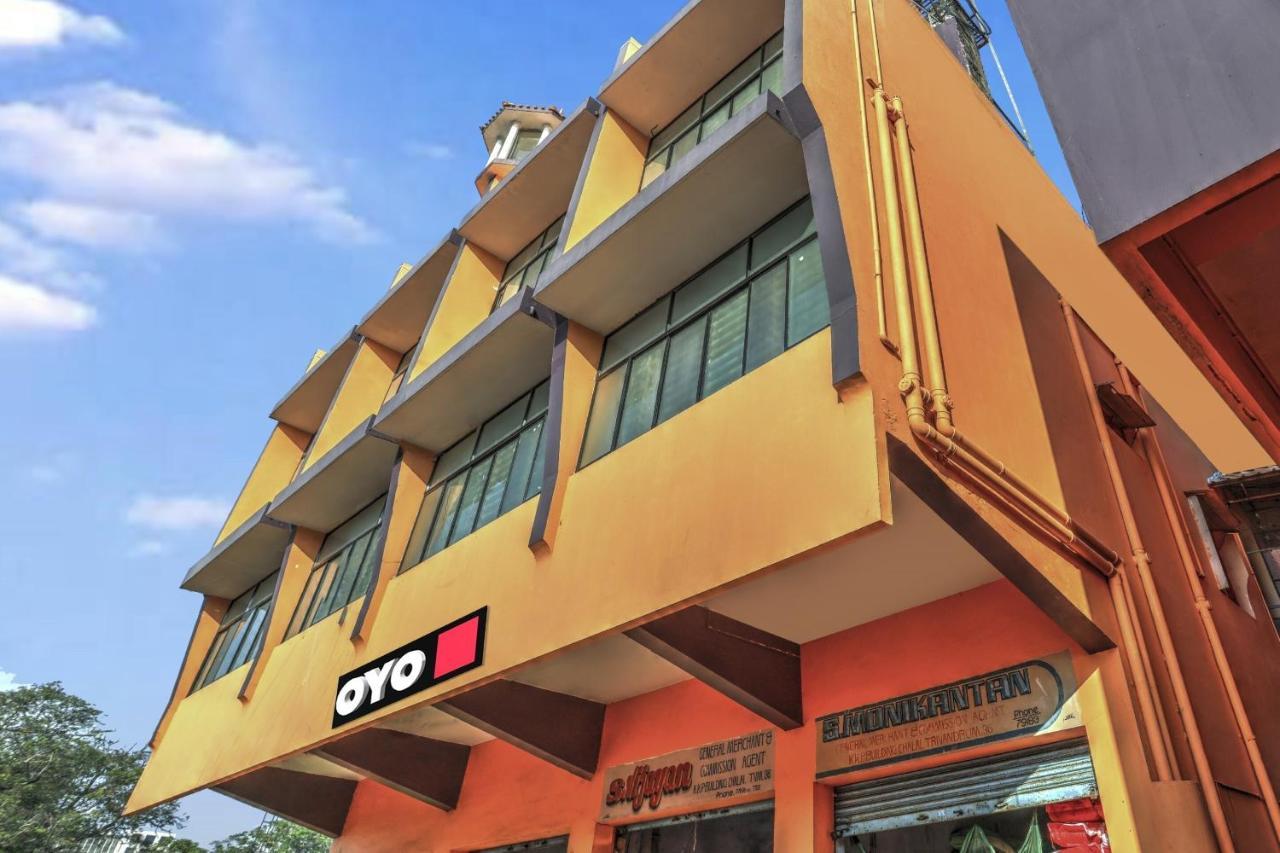 Spot On Kkp Tourist Home Thiruvananthapuram Ngoại thất bức ảnh